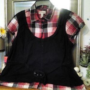 Black/red cap sleeve fish hook shirt